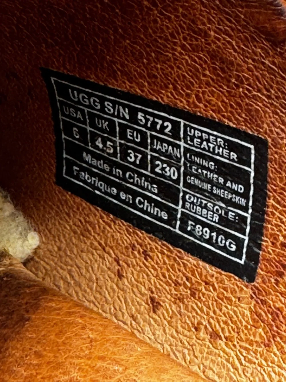 UGG Tan Chestnut Suede Slip-On Clogs with Box Size 6 EUC - Picture 9 of 13